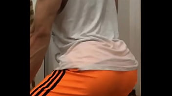 Gp do rio exercitando o bumbum