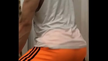 Gp do rio exercitando o bumbum