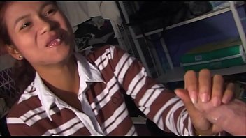 Nueng Gives Quickie And Play With A Lot Cum thumbnail