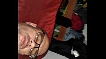 Pai divorciado pobre de pau duro