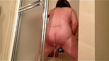 Marierocks gets her ass off