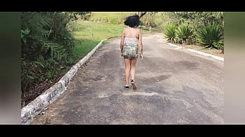 Trilha cachoeira e muito sexo em público