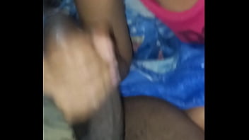 Esta chica me da excelente sexo garganta profundamente a babiado