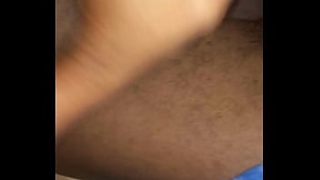 Esta chica me da excelente sexo garganta profundamente a babiado