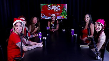 A preferência do tamanho de pau gostam dos que tem veias pulsando as diferentes bucetas especial swing cast de natal watch sheer red