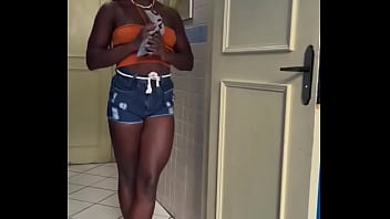 Quem quer live hoje será que o horario ja permite uma live com um seguidor do meu instagram riodedoideira doliveiracb21