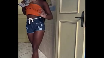 Quem quer live hoje será que o horario ja permite uma live com um seguidor do meu instagram riodedoideira doliveiracb21