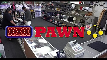 Bimbo is having sex in shop