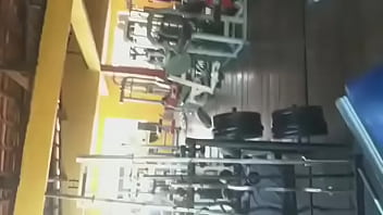 Bronzeada exibicionismo