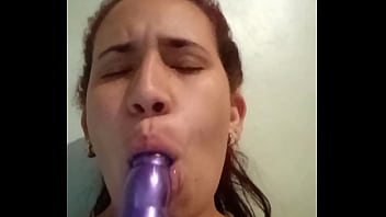 Caraqueña Putica thumbnail