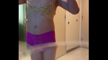 Love To Be A Women thumbnail