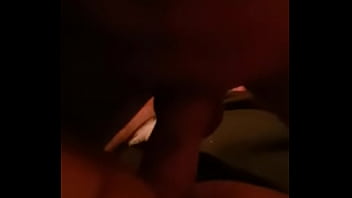 Jacky kriegt einen schwanz in die votze