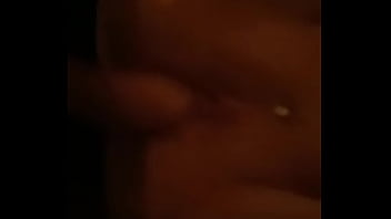 Jacky kriegt einen schwanz in die votze