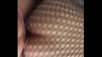 Comi uma morena de vestidinho sexy