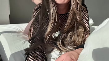 Blowjob & hardcore pounding with a hot ariel