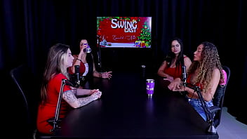 Nunca Se Divertiu Com Dois Homens Nunca Tinha Pensado Em Criar Conteúdo Com Transsexual Mas Tem Muita Sensibilidade Nos Pés E Gosta Do Soca Fofo Bruninha A Surfistinha Watch Sheer Red thumbnail