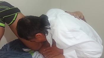 Old perverted masseur fucks beautiful woman with delicious pussy