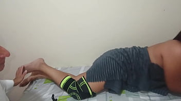 Old perverted masseur fucks beautiful woman with delicious pussy