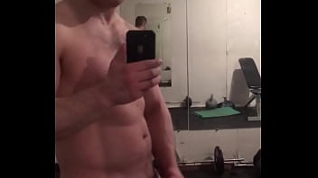 Мастурбирую толстый член