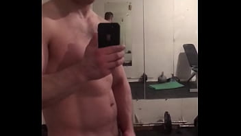 Мастурбирую толстый член