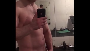 Мастурбирую толстый член