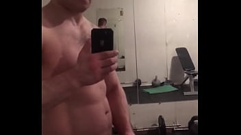 Мастурбирую толстый член