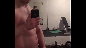 Мастурбирую толстый член