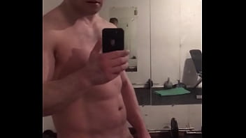 Мастурбирую толстый член