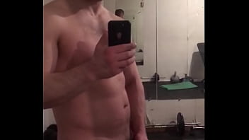 Мастурбирую толстый член