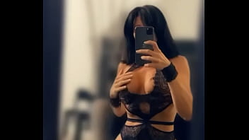 Tu aimes ce que tu vois alors imagine ce qu’il se passe en privé