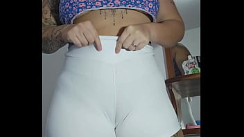 Cliente amou esse look mas achou que o shorts não marca tanto