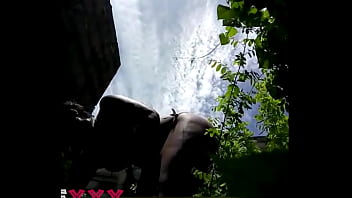 Accélérez la vidéo pour voir le ciel bouger