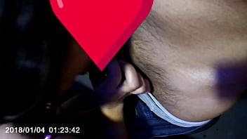 Madura latina recibe lecciones de masturbación de un jovencito y se lo folla