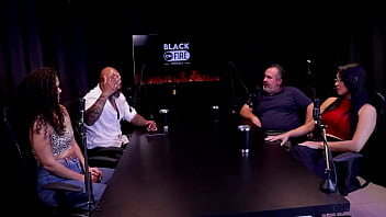 A Forma Que Faz O "carona Do Ted" Uma Transa A 4 Que Fez No Carro Queria Gravar Com Trans E Homem é O Que Mais Para Ele Binho Ted Ted Oficial Watch Sheer Red thumbnail