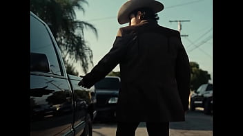 Viejito súbele a la bocina