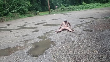 Exhib Jour De Pluie Sur Un Coin De Drague thumbnail