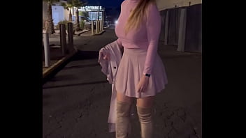 En allant dîner au cap quelques jours auparavant tu m'accompagnes