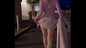 En allant dîner au cap quelques jours auparavant tu m'accompagnes