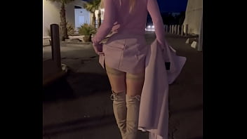 En allant dîner au cap quelques jours auparavant tu m'accompagnes