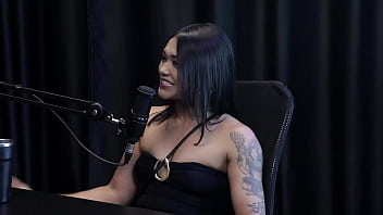 Teve um ido inusitada no tinder o cliente queria ser vestido de mulher e tem fetiche em fazer dp jordanna gomes japa joh watch sheer red