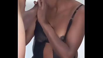 O corno saiu comi a buceta da minha cunhada