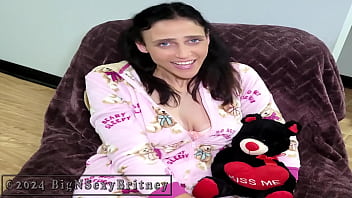 Big n sexy britney the southern belle bj queen “pajama party” 1 minute sfw teaser