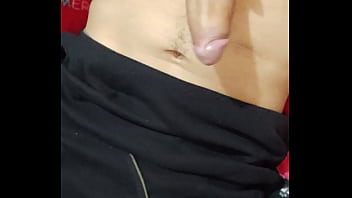 Mi gran pene está deseoso de follar a mi hermanastra 2