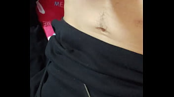 Mi gran pene está deseoso de follar a mi hermanastra 2