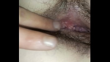 Лижу спящей