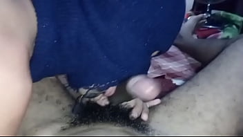 O boy manja rola de macho na rua macetei muito prévia