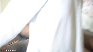 Much ladies in this very next room