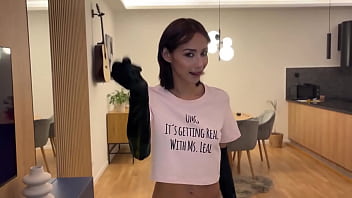 It all started when an angry maid stormed in i was lost in my guitar forgot to check then i realize