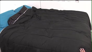 Horny lesbians amateurs action