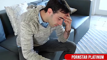 Latina babe ella knox begs to fucked by hung hunk jake adams